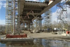 Avril 2013 : avancée des travaux du Pont Raymond Barre (1:55)
