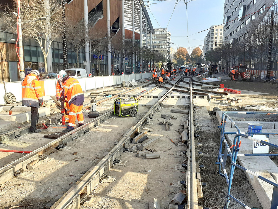 Installation de la future zone de retournement du tram T2
